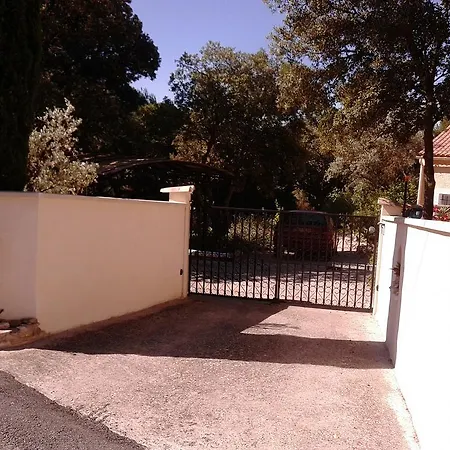 Les Florides Apartman
